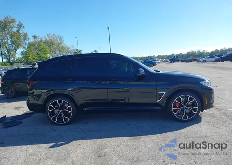 2024 BMW X3 M z USA, uszkodzony, nr VIN 5YM13EC08R9X47074